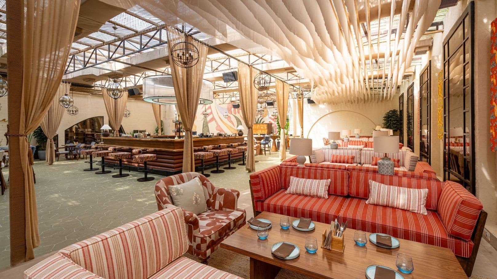 Brunch amidst designer boutiques