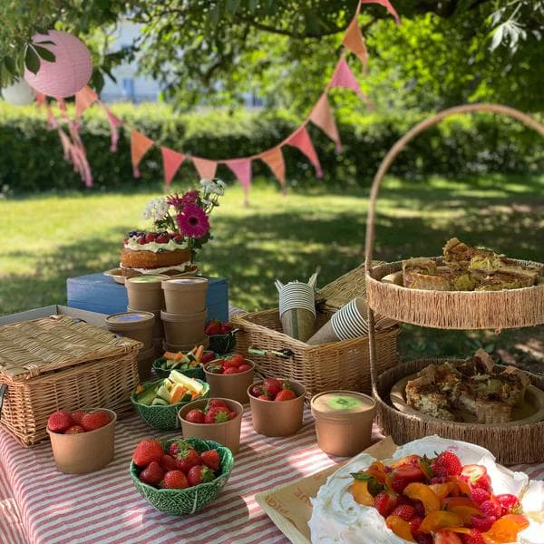 Basket picnic breakfast