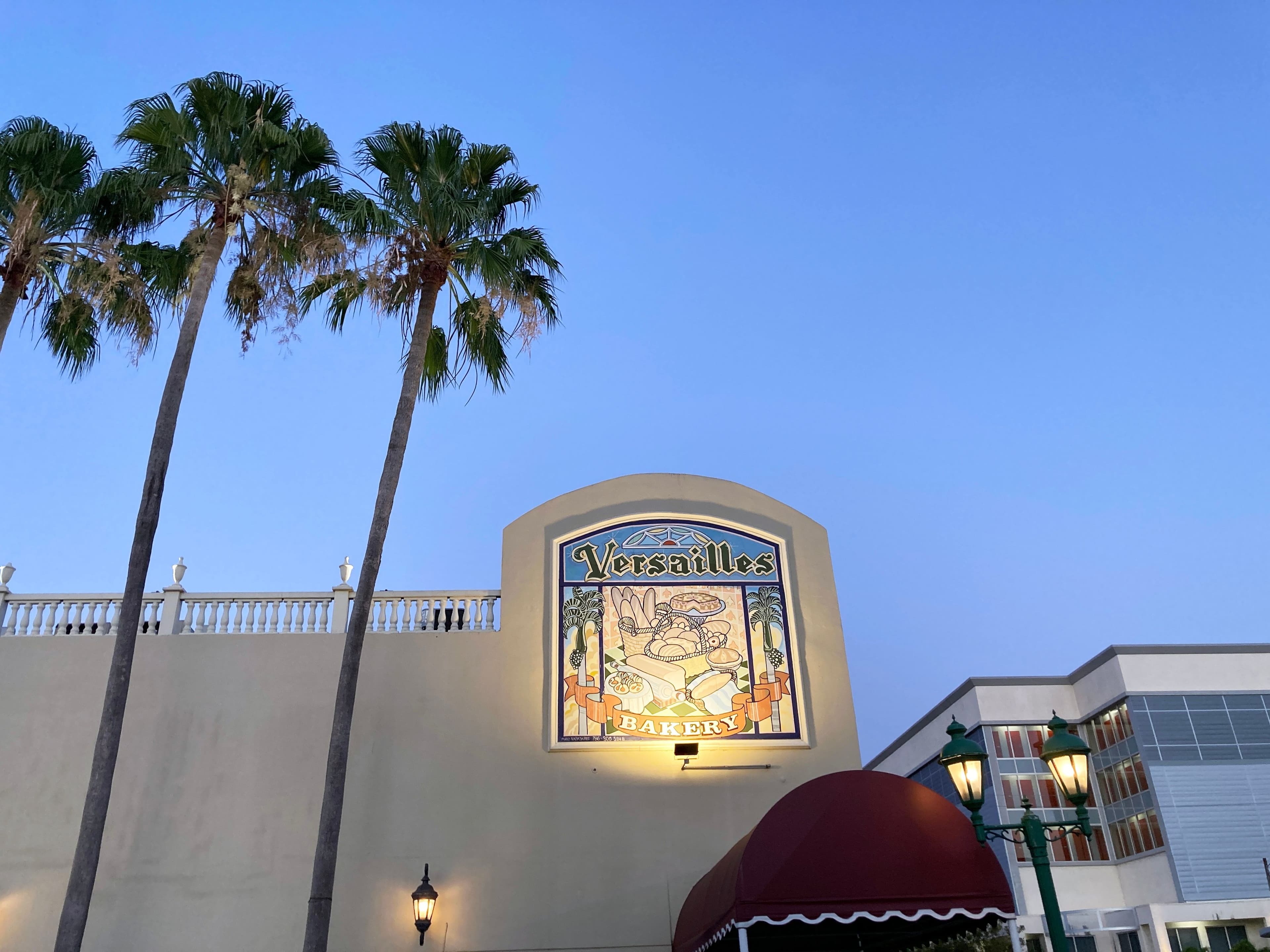 Versailles Restaurant